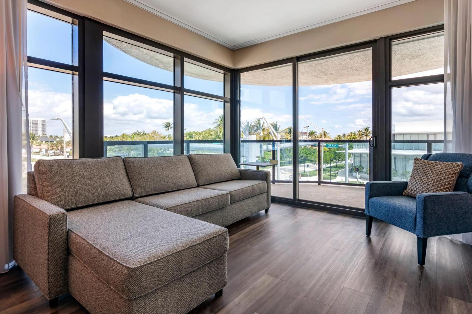 Cambria Hotel Fort Lauderdale Beach Exterior foto